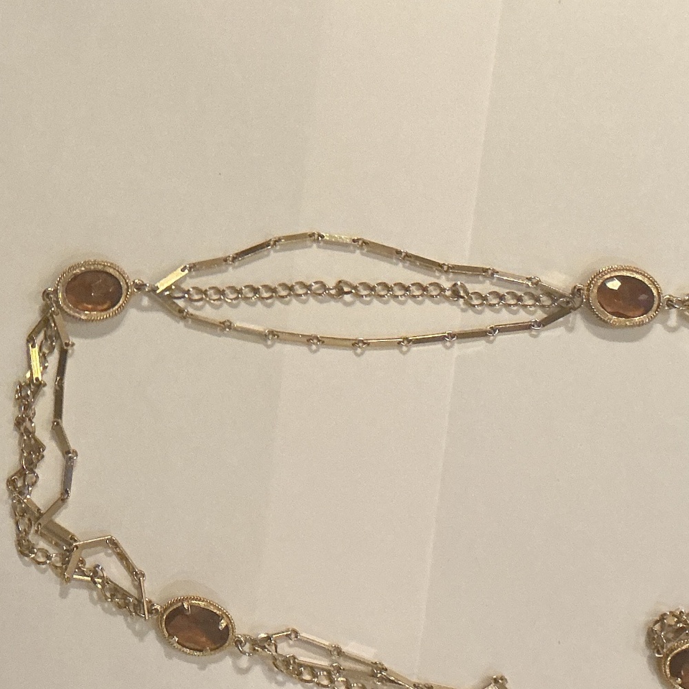 Two Matching Necklaces - Picture 5 of 5